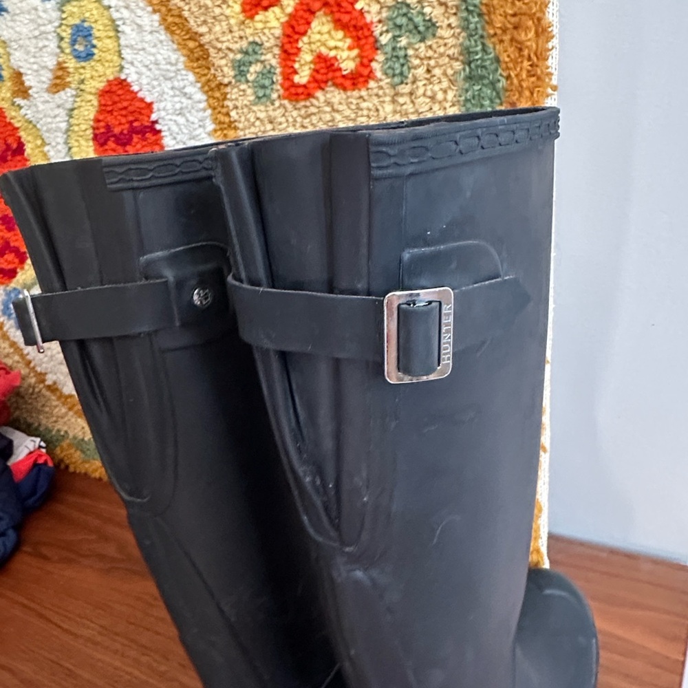 Hunter Classic Black Knee-High Boots - Picture 5 of 7